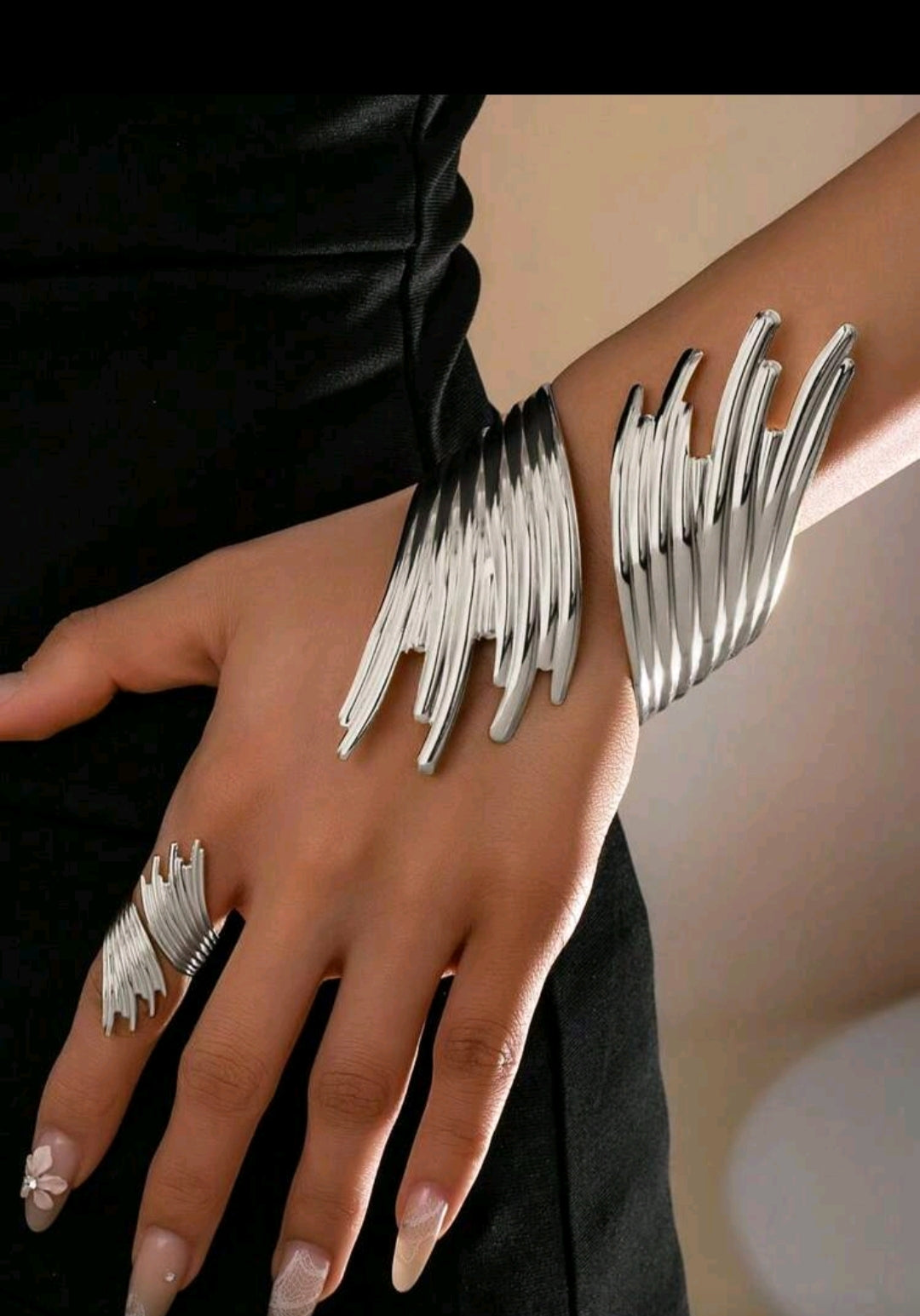 Beautiful Silver bracelet and matching ring